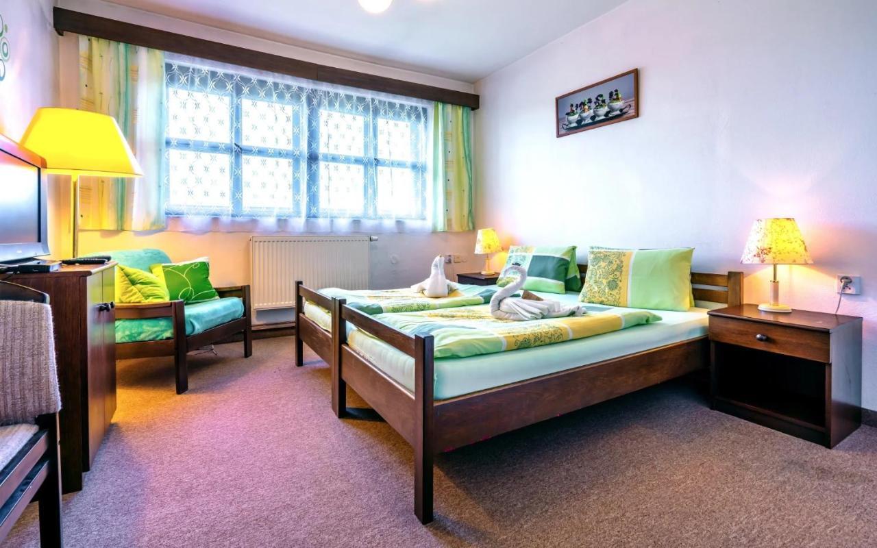 Hotel Stara Skola Na Sumave Horice na Sumave Ngoại thất bức ảnh