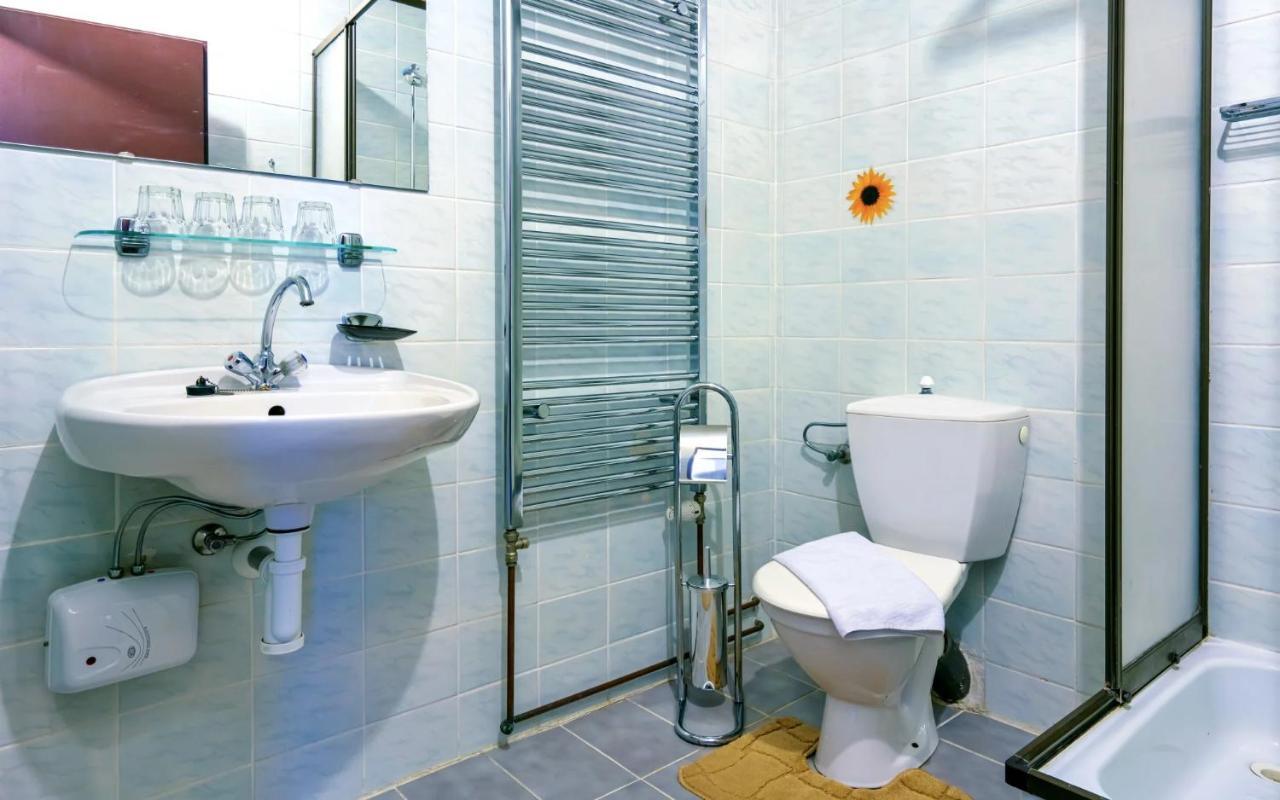 Hotel Stara Skola Na Sumave Horice na Sumave Ngoại thất bức ảnh